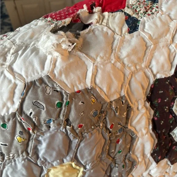 Floral Patchwork Quilt - Multicolor - Picture 4 of 14